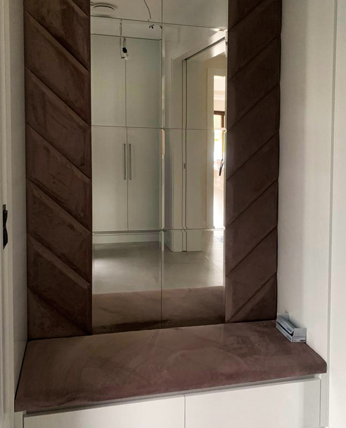 korytarz przedpokój siedzisko tapicerowane